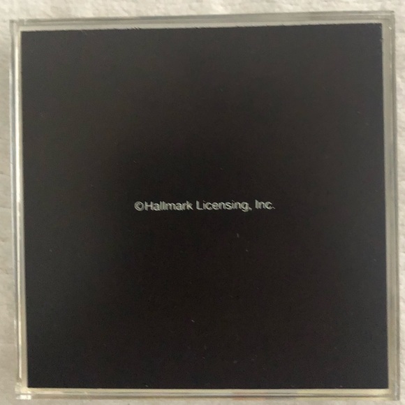 NWT Hallmark Magnet Frame - Picture 4 of 4